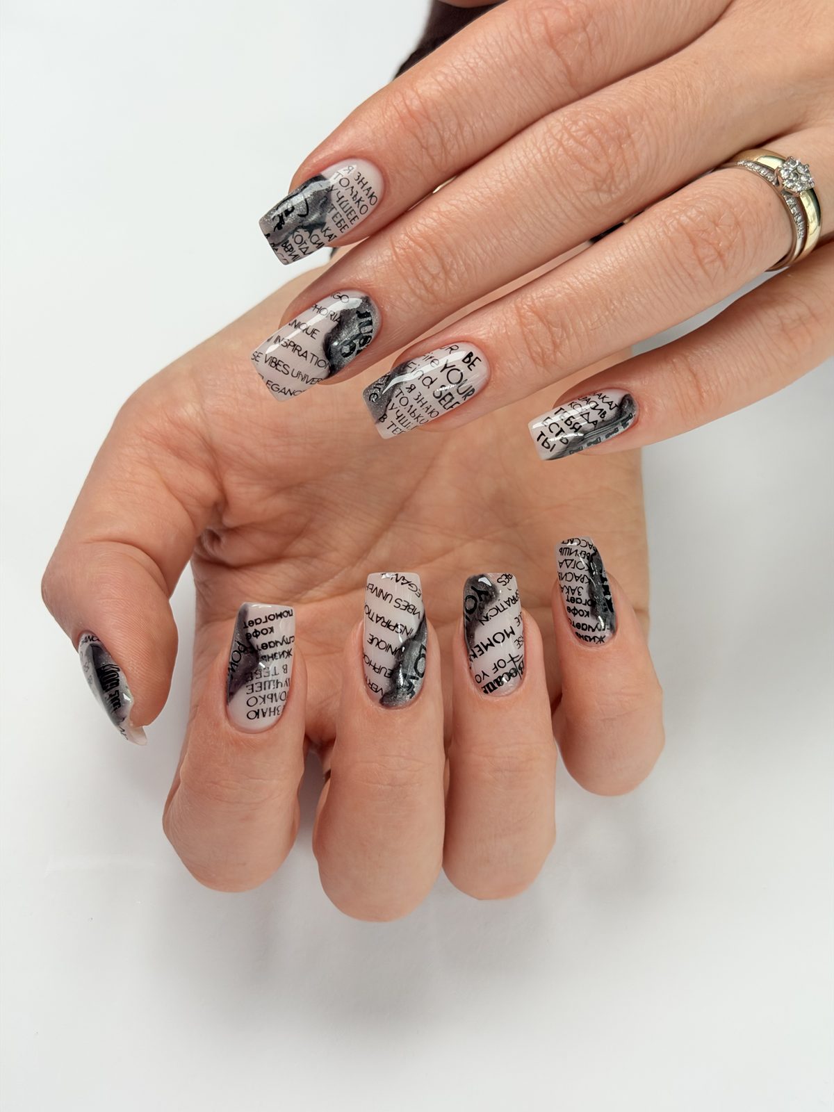Miray Nail Bar tırnak bakım uygulaması