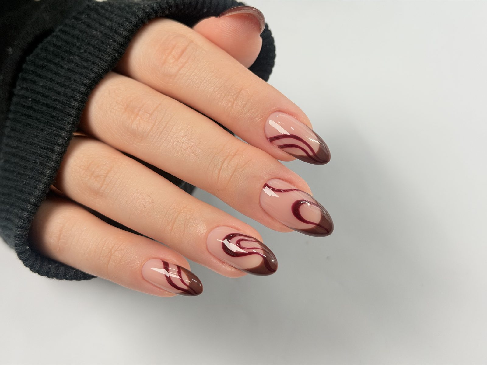 Miray Nail Bar tırnak bakım uygulaması