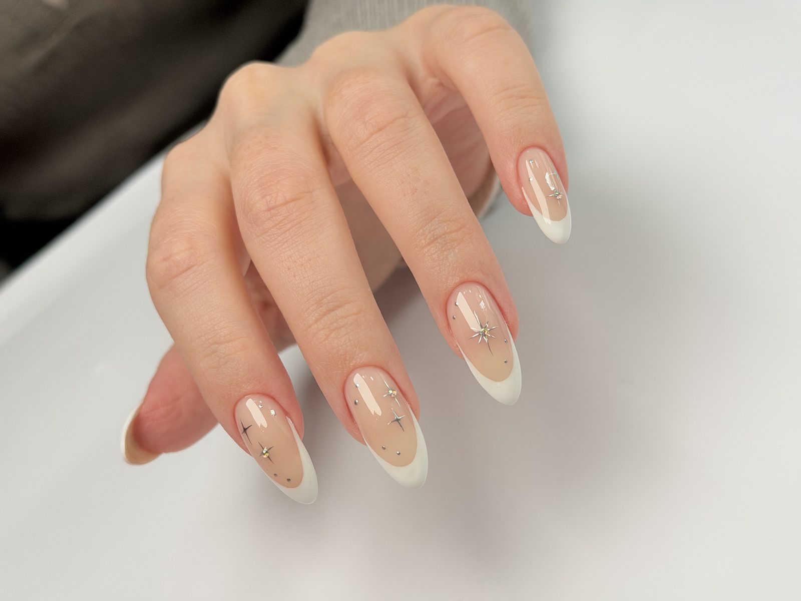 Miray Nail Bar tırnak bakım uygulaması