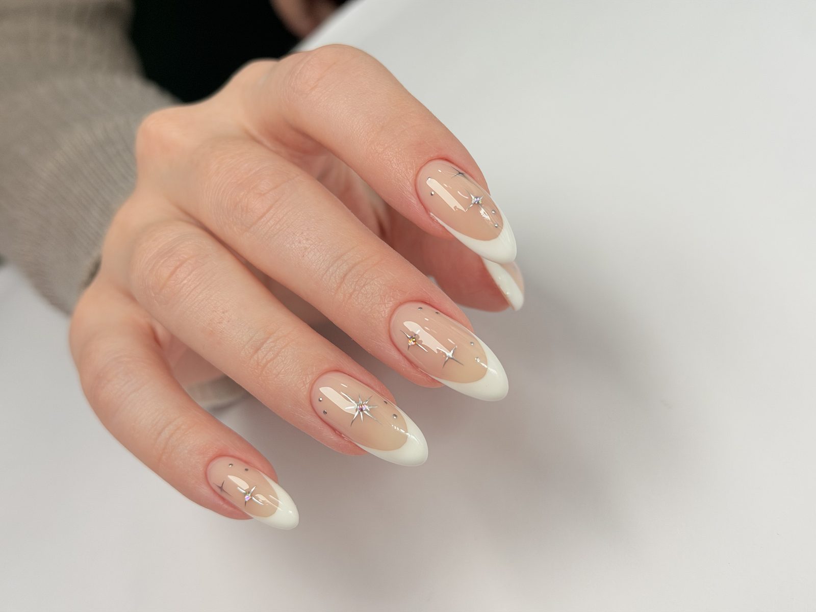 Miray Nail Bar tırnak bakım uygulaması