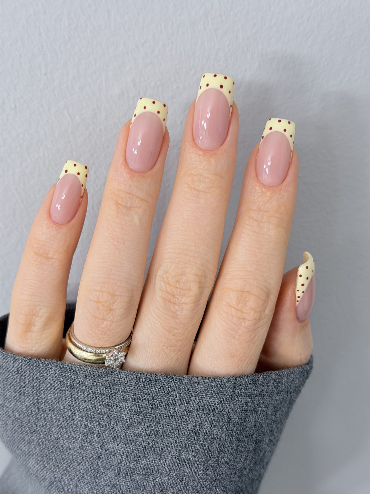 Miray Nail Bar tırnak bakım uygulaması