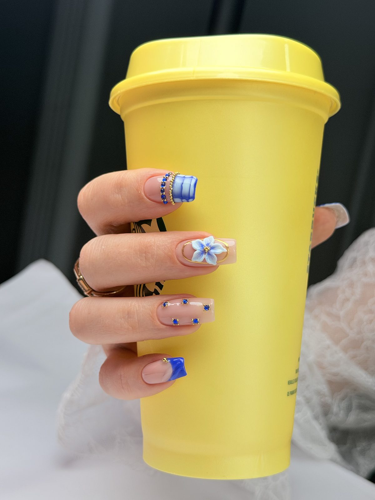 Miray Nail Bar tırnak bakım uygulaması