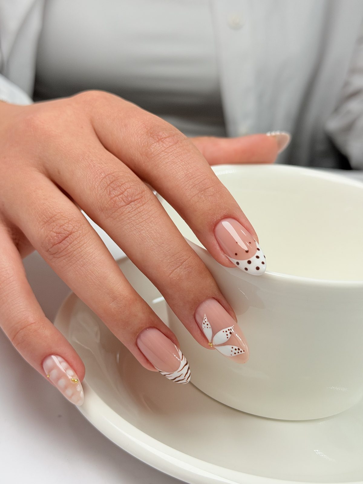 Miray Nail Bar tırnak bakım uygulaması
